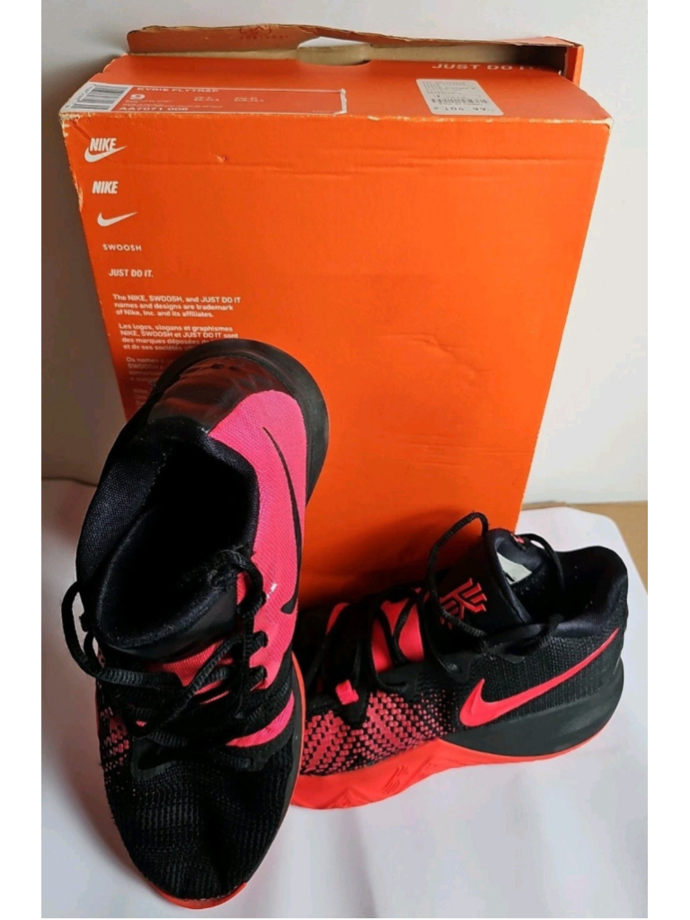 Nike Kyrie Flytrap Basketball Shoes Black Red Orbit Men's Size 9 With Box AA7071